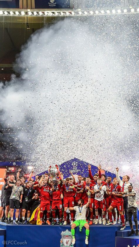 Liverpool Champions League Wallpaper, Liverpool Team Photo, Liverpool Champions League 2019, Liverpool Fc Quotes, Liverpool Fc Champions League, Liverpool Football Team, Liverpool Football Club Players, Liverpool Stadium, Liverpool Photos