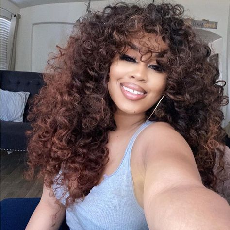 Long Layered Curly Hair, Niyahgotcurls Instagram, Hair Machine, Short Cut Wigs, Healthy Natural Hair Growth, Side Bangs Hairstyles, Layered Curly Hair, Hair Care Oil, Natural Hair Extensions