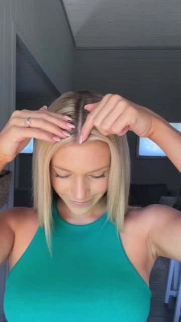 Nurse Hairstyles, Aesthetic Hiking, Hiking Aesthetic, Fast Hairstyles, Hairdos For Short Hair, Peinados Fáciles Para Cabello Corto, Work Hairstyles, Penteado Cabelo Curto, Short Hairstyle