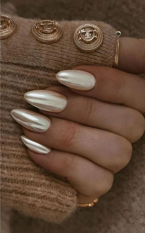 DIY: How to Do Chrome Nails Step By Step Tutorial | +8 Stunning White Chrome Nails Designs For Inspo Vanilla Pearl Nails, Vanilla Chrome Nails Square, Vanilla Chrome Nails French Tip, Ivory Chrome Nails, Pearly Chrome Nails, Chrome Coffin Nail Ideas, Shimmery White Nails, Ivory Wedding Nails, Gold Pearl Nails