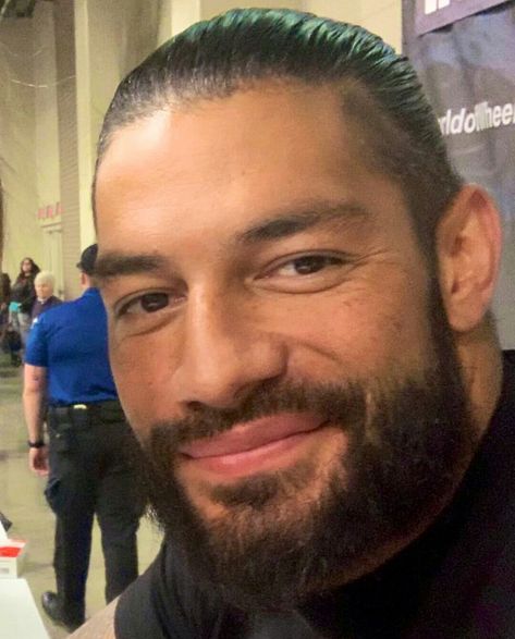 Roman Reigns Wife, Roman Reighns, Roman Reigns Tattoo, Pop Culture Tattoos, Culture Tattoos, Roman Reigns Shirtless, Joe Anoaʻi, Roman Reigns Wwe Champion, Roman Reigns Smile