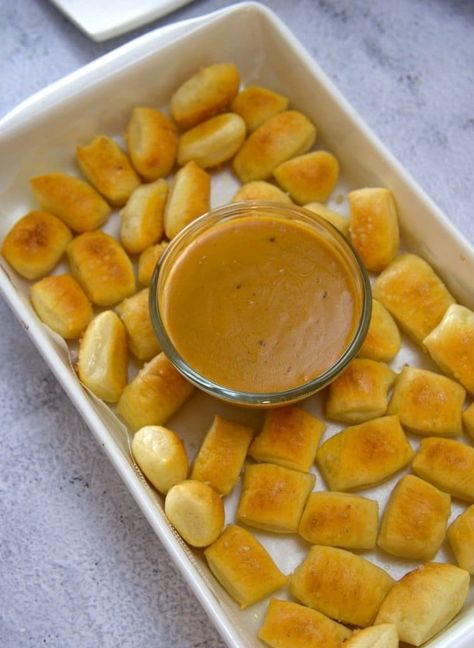 Soft Pretzel Dip Recipes, Pretzel Dip Recipes Sweet, Pretzel Factory Cinnamon Dip Recipe, Soft Pretzel Dip, Cheese Dip For Soft Pretzels, Pretzel Dips, Pretzel Dipping Sauce, Pretzel Dip Recipes, Stuffed Pretzels