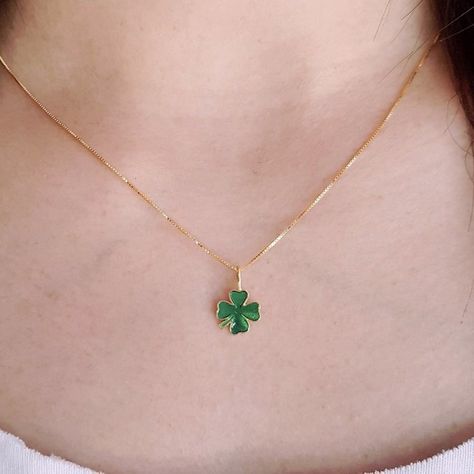 penelope price | sinners anonymous Lucky Clover Necklace, Sinners Condemned, 4 Leaf Clover Necklace, Lucky Four Leaf Clover, Minimal Pendant, Yellow Pendant, Skin Allergy, Neck Pieces Jewelry, Clover Jewelry