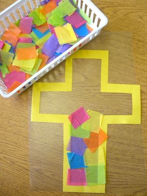 "stained glass" lenten crosses made from tissue paper and clear contact paper- I used to do this when I taught Sunday School. Easter Preschool, Bible School Crafts, Christian Crafts, Cross Crafts, Vbs Crafts, Church Crafts, Easter Cross, Easter Art, Bunny Crafts