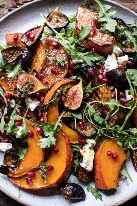 Roasted Squash, Caramelized Fig, and Feta Salad | halfbakedharvest.com @hbharvest healthyrecipes #saladrecipes #vegetarian Fig And Feta, Roast Mississippi, Roast Sandwiches, Mississippi Roast, Autumn Side Dishes, Resep Salad, Fall Dinner Party, Fig Recipes, Dinner Party Menu