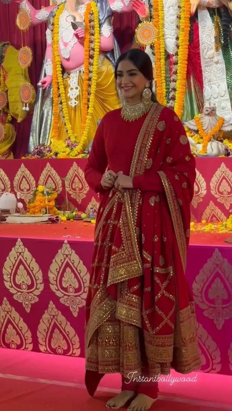 Red Anarkali Dress, Sonam Kapoor Wedding, Red Anarkali Suits, Suits For Women Indian, Red Anarkali, Heavy Dupatta, Sequence Embroidery, Bollywood Party, Party Wear Gown