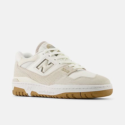 Women’s New Balance, Tan New Balance Shoes, Brown New Balance Shoes, School Fit Ideas, I Get Money, Sneaker Outfits Women, Jordan Outfit, Sneaker Outfits, Lifestyle Sneakers