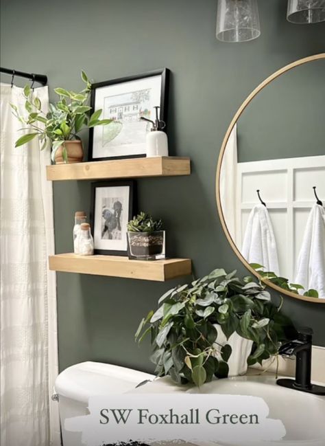 Bathroom Shelf Decor Ideas, Bathroom Decor Ideas Wall, Shelf Decor Ideas, Dark Green Bathrooms, Half Bathroom Decor, Guest Bathroom Decor, Bathroom Shelf Decor, Downstairs Bathroom, Bathroom Decor Ideas