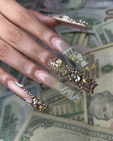 3xl baddie💸 #batonrougenailtech #nails #nailinspo #explore #explorepage #donebyhai #nailinspo2024 #225nailtech #2024nails #nailsofinstagram #nails #nailstagram #nailsnailsnails #nailsoftheday #nailinspiration #birthdaynails #naildesigns #moneynails #quincenails Long Money Nails, Rhinestone Glue Nail Art, Nails Money Design, Short Money Nails, Money Nail Set, Money Acrylic Nail Design, Money Set Nails, Money Nails Designs Ideas, Dollar Bill Nails