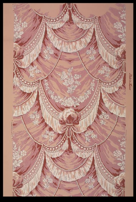 Wallpaper | Mauny (Manufacturer) | 1999.143 -- Historic New England