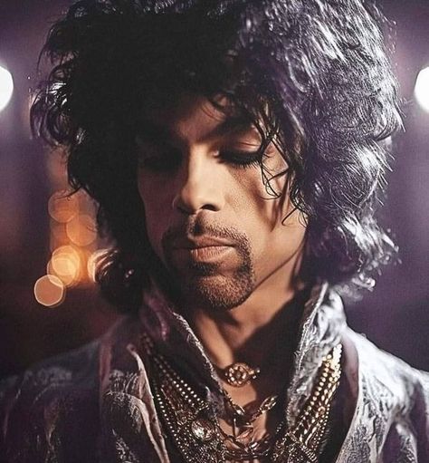 The One and only! 💜 | I can't hardly take it‼️Prince was so gorgeous 💜 | Facebook Prince When Doves Cry, Prince Drawing, Prince Concert, Prince Purple, Prince And The Revolution, Prince Musician, Prince Images, Prince Tribute, The Artist Prince