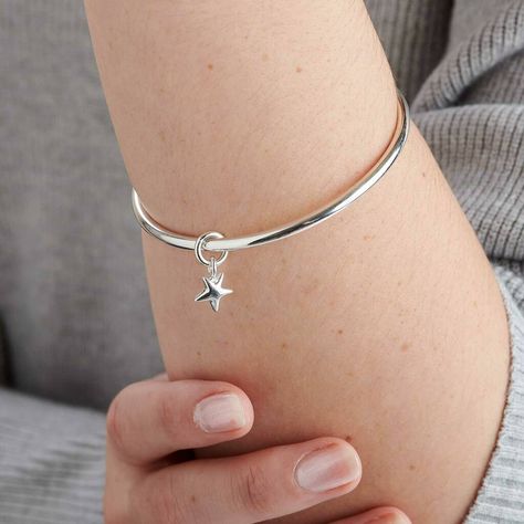 Sterling Silver Bangle Bracelets Simple, Silver Bangle Bracelets Unique, Silver Kada, Silver Anklets Designs, Silver Bracelet Designs, Ganesha Pendant, Star Bangle, Hammered Bangles, Beautiful Anklet