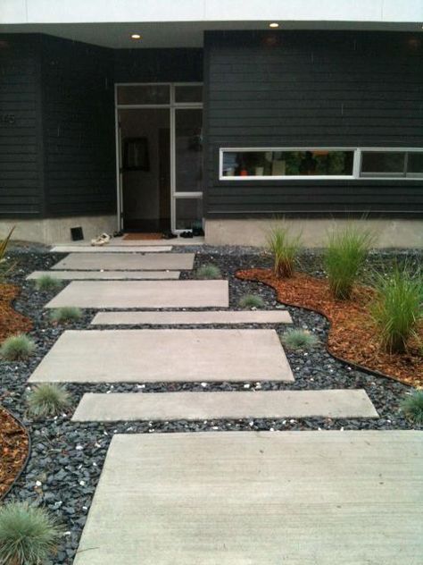 Modern Landscape Front Yard, Mid Century Landscaping, Stone Walkways, Cheap Landscaping Ideas, Modern Front Yard, Paver Walkway, Front Walkway, Front Yard Design, Modern Landscape Design