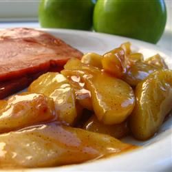 Delicious Magazine Recipes, Sauteed Apples, Tastemade Recipes, Delicious Magazine, Homemade Pancakes, Easy Family Meals, Baklava, Cinnamon Apples, Fruit Recipes