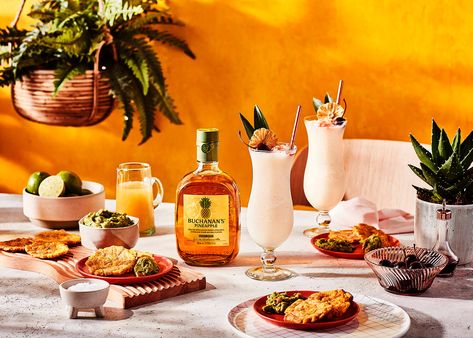 2 Must Mix Cocktails Made with Buchanan’s Pineapple Scotch | Chilled Magazine Buchanan Pineapple, Whisky Recipes, Whisky Cocktail Recipes, Whisky Cocktail, Homemade Pancake Recipe, Easy Zucchini Recipes, Chili Lime Seasoning, Liquor Recipes, Pineapple Cocktail