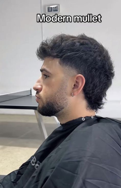 mullet,faded mullet,mullet haircut,modern mullet,mullet fade haircut,mullet tutorial,mullet haircut tutorial,modern mullet for women,faded culture,fade mullet,mullet fade,how to do a mullet,mullet haircut styles for men,mullet haircut for women,how to cut a mullet,mullet hairstyle,crop mullet haircut,crop mullet fade,mullet taper fade,burst fade mullet,mullet crop top haircut,mullet crop top fade,burst mullet,#mullet,crop mullet,mullet crop Mens Haircuts Thick Hair, Modern Mullet Haircut, Taper Fade Short Hair, Men Fade Haircut Short, Mens Haircuts Short Hair, Guy Haircuts Long, Men Haircut Curly Hair, Mullet Haircut, Wavy Hair Men