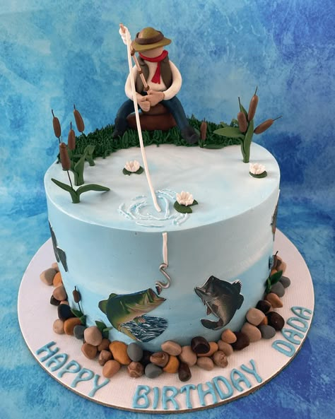 Fishing Cake Design Images (Fishing Birthday Cake Ideas) Fishing Theme Cake, Fishing Cakes, Tort Hello Kitty, Fisherman Cake, Fish Cake Birthday, Fishing Cake, Boat Cake, Fishing Birthday Party, Fishing Design