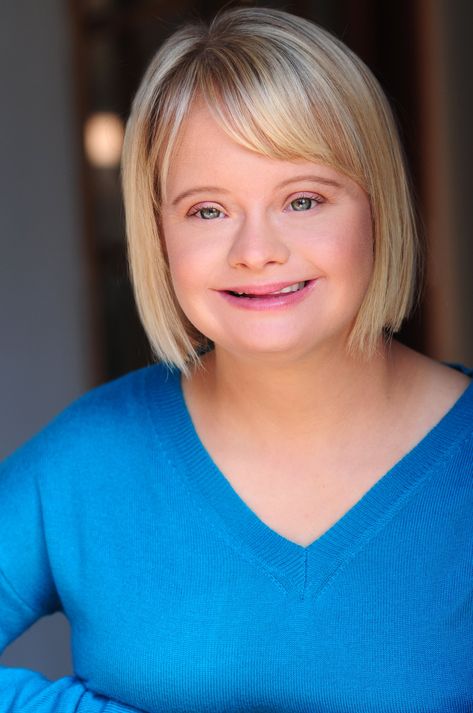 Lauren Potter Interview About Acting With Down Syndrome | POPSUGAR Smart Living Cuteness! Lauren Potter, Face References, Best Buddies, Love Lauren, People With Disabilities, Happy 30th, Special Olympics, Happy 30th Birthday, Black Person