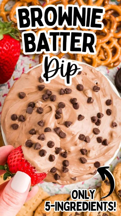 Brownie batter dip is a sinfully delicious dessert dip that is easy to make with boxed brownie mix, Cool Whip, cream cheese, and milk. With its rich, chocolatey flavor and creamy texture, this indulgent treat tastes just like brownie batter (yet is safe to eat!). It's truly the perfect treat for those with a sweet tooth! Brownie Batter Dip, Easy Dessert Dips, Dessert Dip Recipes, Cool Whip Desserts, Dessert Dip, Cheesecake Dip, Sweet Dips, Dip Recipes Easy, Cream Cheese Dips