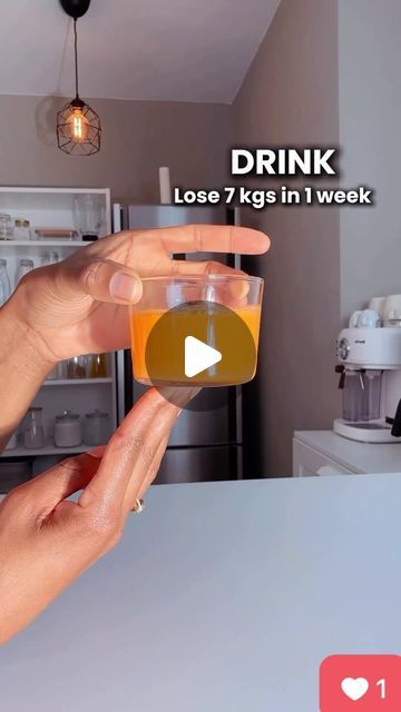 THE SMOOTHIE SLIM DETOX 🇺🇸 on Instagram: "Do you want to lose 7 kgs in 1 week? Drink this homemade juice. No ginger added  FOLLOW👉🏻 @thesmoothie4diet for detox smoothie recipes to burn belly fat fast and regain confidence  Type "Yes" if you want more posts like this!  Like & tag your friends!!  ⏩ Follow @thesmoothie4diet if you have 5 minutes a day to solve your body problem.  Check the LINK 🔗 in my bio (👉 @thesmoothie4diet ) and take the 21-Day Smoothie Diet Challenge TODAY to start a successful weight-loss journey and enjoy a new lifestyle!⁣⁣⁣⁣⁣⁣⁣⁣⁣⁣⁣⁣!⁣ ⁣. People who complete the challenge lose up to 20 lbs and form long-term healthy eating habits that help them to keep the weight off for good.⁣ ⁣. CHECK THE LINK IN MY BIO TO JOIN:⁣ 👉 @thesmoothie4diet  👉 @thesmoothie4diet   . . Healthy Weight Loose Juice, Diet To Loose Belly Fat Quickly, Loss Belly Fat In 7 Days, What To Eat To Lose Body Fat Fast, Healthy Drinks For Weight Loose, Loss Weight Drinks Fat Burning Juice, Wight Lost List Drink, How To Burn Belly Fat In A Week, Diet Drinks Fat Burning