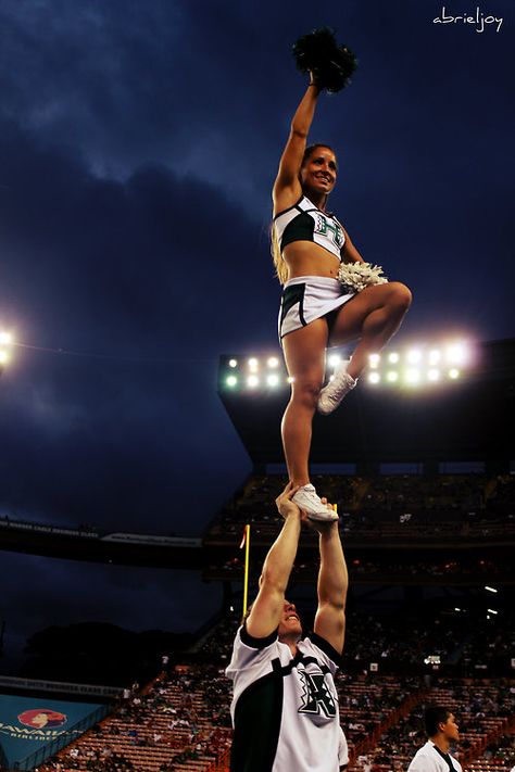 University of Hawaii Male Cheerleader Aesthetic, Hawaii University Aesthetic, University Of Hawaii At Manoa Aesthetic, University Of Manoa Hawaii, Cheerleading Worlds Aesthetic, Cheerleader Aesthetic Middle School, Highschool Cheerleader Aesthetic, Cheerleading Photos Asthetic, Uh Manoa