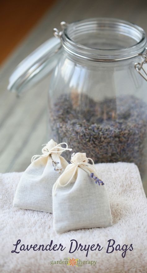 Lavender Dryer Bags, Lavender Uses, Lavender Crafts, Lavender Recipes, Lavender Herb, Natural Laundry, Homemade Cleaning Products, Natural Cleaners, Cleaning Recipes