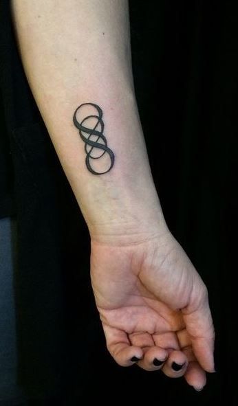 Stunning Infinity Tattoos, Designs, & Ideas - Tattoo Me Now Infinity Tattoo Aesthetic, Triple Infinity Tattoo, Figure 8 Tattoo, Tattoo Ideas Infinity Signs, Double Infinity Tattoo, Infinity Tattoo For Men, Double Infinity Tattoos, 8 Tattoo, Unique Infinity Tattoo