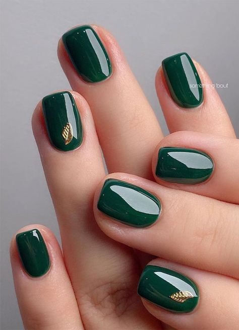 4. Shiny Emerald Green Nails with Gold Leaf When it comes to update your nails look, just like your outfit really! Every woman and... Emerald Green Nails With Gold, Nails With Gold Leaf, Green Nails With Gold, Emerald Green Nails, Nails With Gold, Emerald Nails, Dark Green Nails, Green Nail Polish, Green Nail