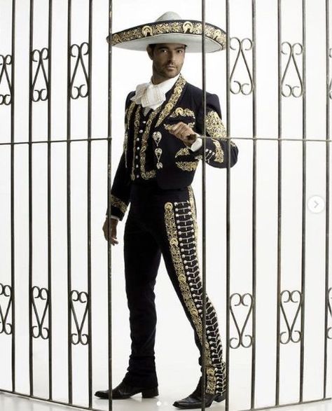 Mexican Mariachi Outfit, Mariachi Outfit Men, Mexican Suit, Mariachi Costume, Mariachi Outfit, Mexican Traditional Clothing, Mariachi Suit, Charro Suit, Mexican Mariachi