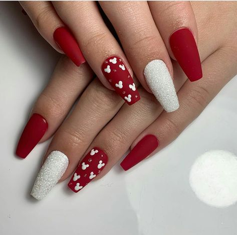 70 Smashing Red Nail Designs That Are Perfect For February 2020 Acrylic Nail Disney Designs, February Disney Nails, Red Nails Disney, Red And White Disney Nails, Red Nail Designs Valentines Ideas, Mickey Valentines Nails, Disney Red Nails, Red Mickey Nails, Disney Valentine Nails