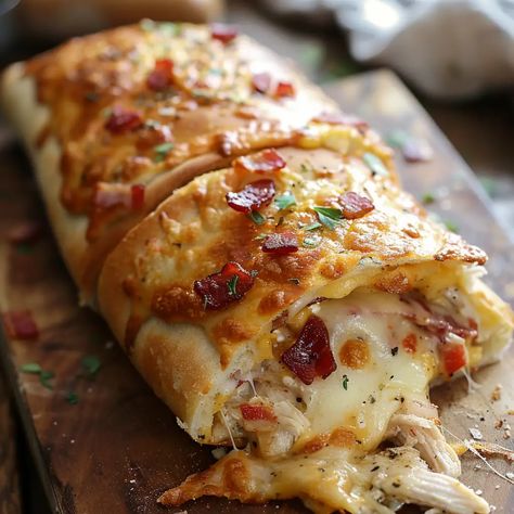 Delicious Chicken Bacon Ranch Stromboli Recipe – Easy & Tasty! Lazy Day Dinner Ideas Healthy Recipes, Paninis, Chicken Bacon Stromboli, Family Dinner Meals Healthy, Different Stromboli Recipes, Biscuit Dough Dinner Ideas, Turkey Stromboli Recipe, Chicken Bakes For Dinner, Chicken Bacon Artichoke Pizza