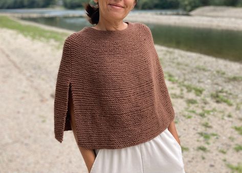 Poncho Pattern Knit Knitting Pattern Poncho beginner Pattern-instant Download Knitting Patterns wool Capelet Poncho Pattern - Etsy Ireland Knitting Pattern Poncho, Wool Capelet, Capelet Pattern, Cardigan Sweater Pattern, Summer Knitting Patterns, Knitting Terms, Poncho Pullover, Knit Poncho Sweater, Cape Pattern