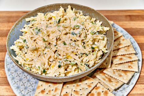 Meet Cheese Slaw: The 5-Ingredient Dip That’s Better Than Pimento Cheese Cheesy Mashed Potato Casserole, Cheese Slaw, Amish Macaroni Salad, Dips And Spreads, Cheese Snack, Frozen Chicken Nuggets, Garlic Parmesan Chicken Wings, Mashed Potato Casserole, 5 Ingredient Dinners