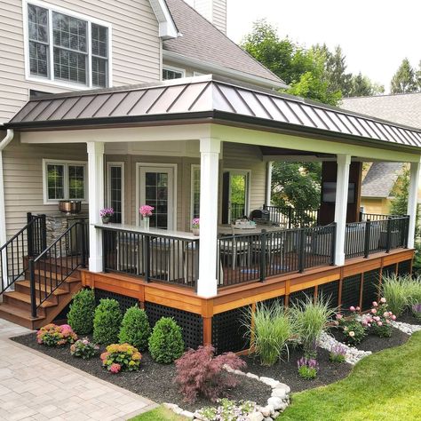 Pergola Privacy, Ipe Deck, Screened Porch Designs, Covered Patios, Patio Deck Designs, Deck Designs Backyard, Home Exterior Makeover, Privacy Walls, Deck With Pergola