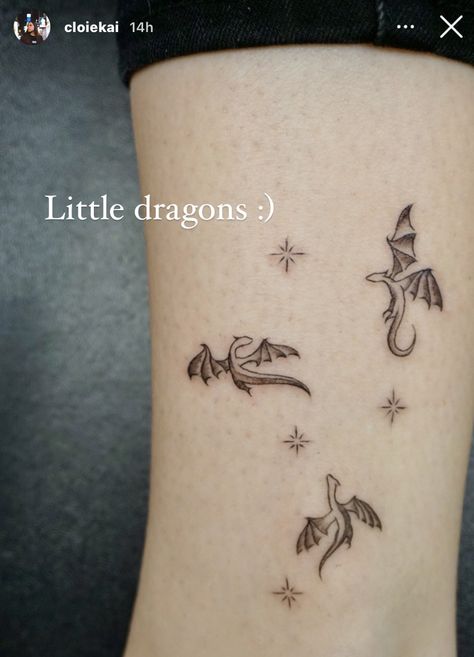 Matching Medieval Tattoos, Aries Flame Tattoo, Cute Dragon Tattoo Ideas, Tattoo Ideas Reader, Small Easy Tattoo Ideas With Meaning, Small Cute Dragon Tattoo, Bookish Dragon Tattoo, Dragon Tiny Tattoo, Simple Walk In Tattoo Ideas