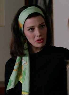 Megan Draper’s mint green head scarf on Mad Men.  Outfit Details: https://wornontv.net/5588/ #MadMen 70s Headscarf Fashion, 60s Hair With Scarf, 1960s Head Scarf, Megan Draper Style, 70s Scarf Hairstyles, 60s Hair Scarf, Headscarf 70s, 70s Headscarf, 70s Head Scarf