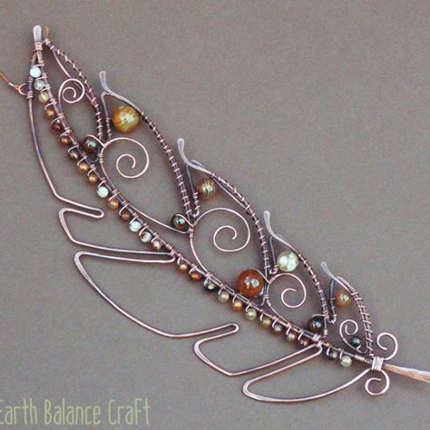 Sheet Metal Crafts, Drátěná Socha, Copper Wire Crafts, Bird On A Wire, Copper Wire Art, Owl Feather, Brown Owl, Wire Wrapped Jewelry Diy, Art Wire