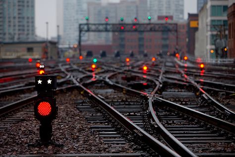 Zug, Railroad Lights, Railroad Images, Train Video, Commuter Train, Railroad Companies, Steam Engine Trains, Milwaukee Road, Railroad History