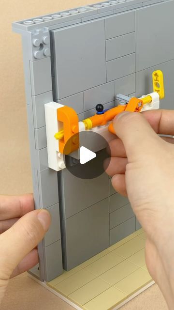 SunPro Bricks on Instagram: "I Made Working Door Locks with LEGO Bricks…#lego #legomoc #asmr #satisfying #lock" Lego Mailbox Ideas, Lego Boost Ideas, Lego Moc Buildings, Cool Lego Ideas To Build, Lego Ideas To Build Instructions, Things To Build With Legos, Lego Ideas To Build Easy, Lego Ideas To Build, Lego Hacks