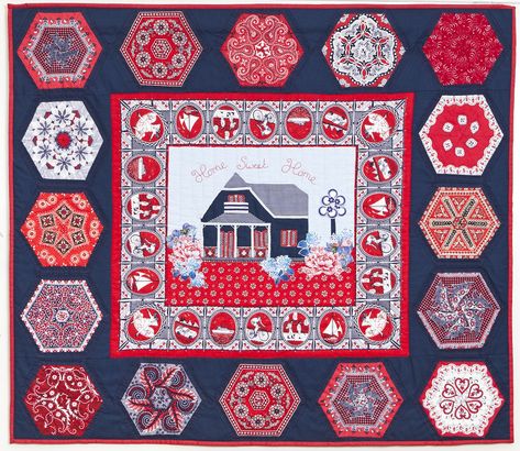 Quilt van boerenzakdoeken | Landleven Bandana Quilt, Country Quilts, Hexagon Quilt, Paper Piecing Quilts, Diy Quilt, Panel Quilts, Quilted Wall Hangings, Mini Quilts, Handmade Quilts