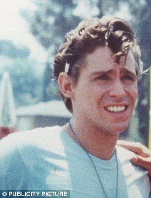 Jeff Conaway 70s, Kenickie Murdoch, Jeff Conaway, Grease 1978, Men Boys, Grease, Birds, Quick Saves