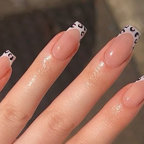 DARC’S BEAUTY🫧🌸 on Instagram: "pink print 🐆🩷

-

#nailtech #leopardnails #animalprint #leopardprintnails #pinkleopardprint #pinknails #pinkfrenchtips #leopardfrenchtips #leopard #animalprintnails #biabnails #longnails #naturalnails" Pink And White Leopard Nails, Leopard Nails Pink, Pink Lepord Print French Tip Nails, Pink Lepord Nails Leopard Prints, Pale Pink Leopard Print Nails, Cheetah Print Nails, Cheetah Nails, Leopard Print Nails, Leopard Nails