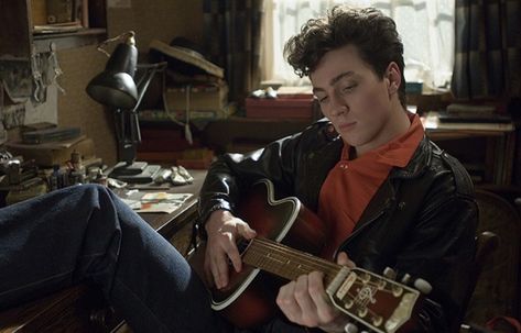 Aaron Taylor-Johnson as John Lennon in Nowhere Boy Nowhere Boy, Aaron Johnson, Aaron Taylor, Aaron Taylor Johnson, Guitar