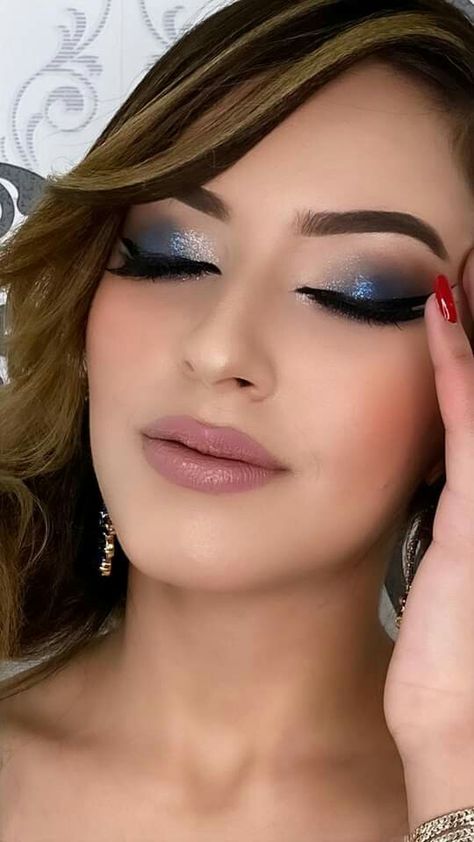 Makeup Looks For A Royal Blue Dress, Royal Blue Wedding Makeup, Navy Blue Glitter Eye Makeup, Royal Blue Dress Makeup Looks, Makeup To Match Royal Blue Dress, Eye Makeup Navy Blue Dress, Makeup For Royal Blue Dress Prom, Navy Blue Make Up Looks, Dark Blue Eyeshadow Looks Simple