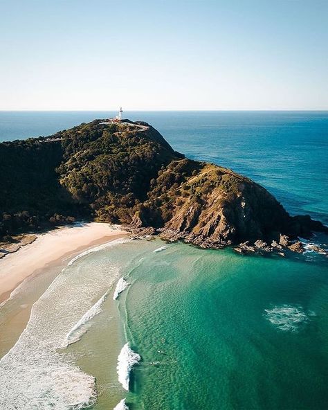 "Cape Byron Lighthouse sits on Australias most easterly point a shining light over Byron Bay." .  Thanks to  @traveljosh for amazing photo. .  Tag your #traveller friends  Follow us @hottravelvibes . . . #capebyron #lighthouse #australia #travel #worldtour #photooftheday #travelguide #wonderfulplaces #travelcaptures #hot #travelgram #love #igtravel #instagood #nature #amazing #earthpix #planet #travelworld #landscape #adventure  #beautifuldestinations #instatravel #beautiful #wanderlust #travelb Byron Bay Lighthouse, Byron Bay Beach, 2024 Moodboard, Byron Bay Australia, Shining Light, Sea Kayaking, Unique Places, Rock Pools, Byron Bay