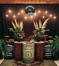 Diy Rustic Bar, Rustic Bar Ideas, Diy Wedding Bar, Havana Nights Party, Idee Babyshower, Tafel Decor, Rustic Bar, Diy Event, 50th Birthday Party