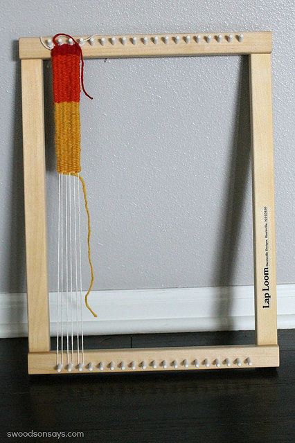 lap loom project Loom Weaving Projects, Loom Tools, Frame Weaving, Loom Art, Lap Loom, Weaving Loom Projects, Memory Crafts, Loom Knit, Woven Wall Art