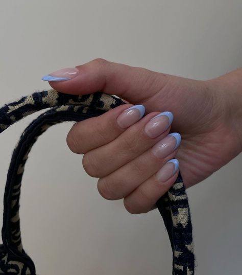 Nails Short Oval French, Fun Neutral Nails Nailart, Round Nails French Tip Color, Winter Nails French Tip Blue, Blue Chrome Nails Designs French, Coloured French Tips Almond, Come With Me To Get My Nails Done, Light Blue Vacation Nails, French Tips Colour