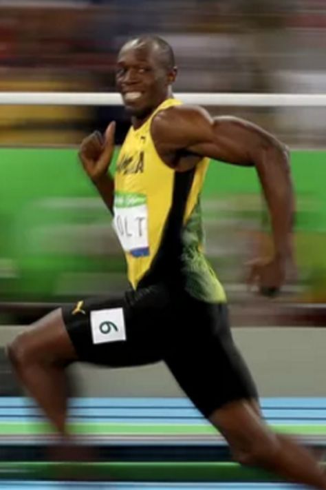 These hilarious memes of Usain Bolt's famous grinning face at the Olympics prove he truly is #TheFastestManInTheWorld. Usain Bolt Memes, Usane Bolt, Athletics Photography, Grinning Face, Sports Den, Lord Have Mercy, Field Athletes, Dangerous Sports, Have Mercy