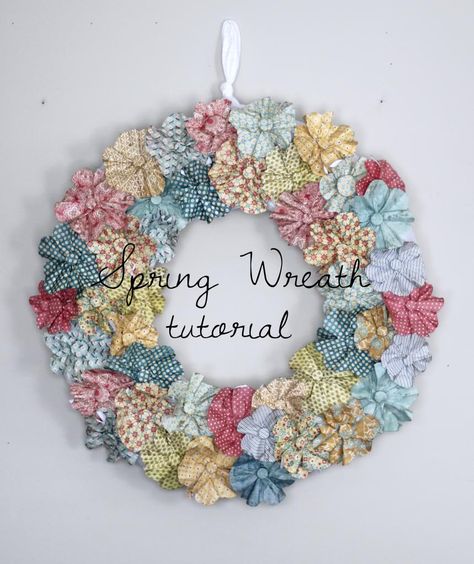 Flower Wreath Tutorial, Spring Wreath Tutorial, Spring Flower Wreath, Paper Flower Wreaths, Holiday Swag, Scoop Top, Spring Floral Wreath, Easy Paper Flowers, Fabric Wreath